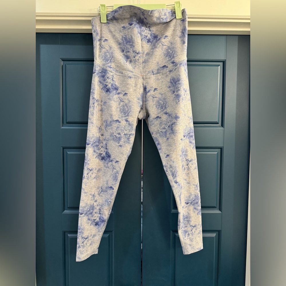 Beyond Yoga Blue Tie-Dye Leggings